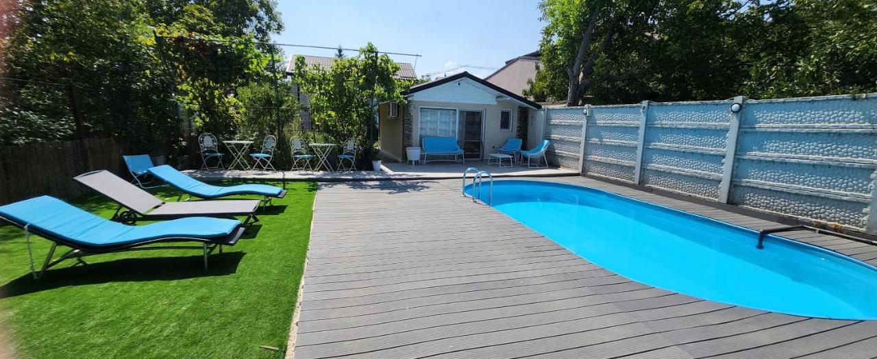 Morii Lake Pool Villa Bukareszt Zewnętrze zdjęcie