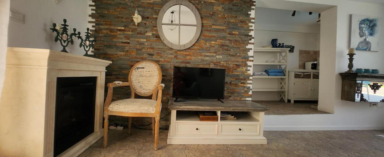 Morii Lake Pool Villa Bukareszt Zewnętrze zdjęcie