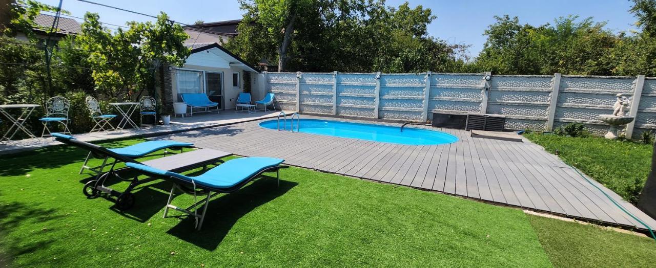 Morii Lake Pool Villa Bukareszt Zewnętrze zdjęcie