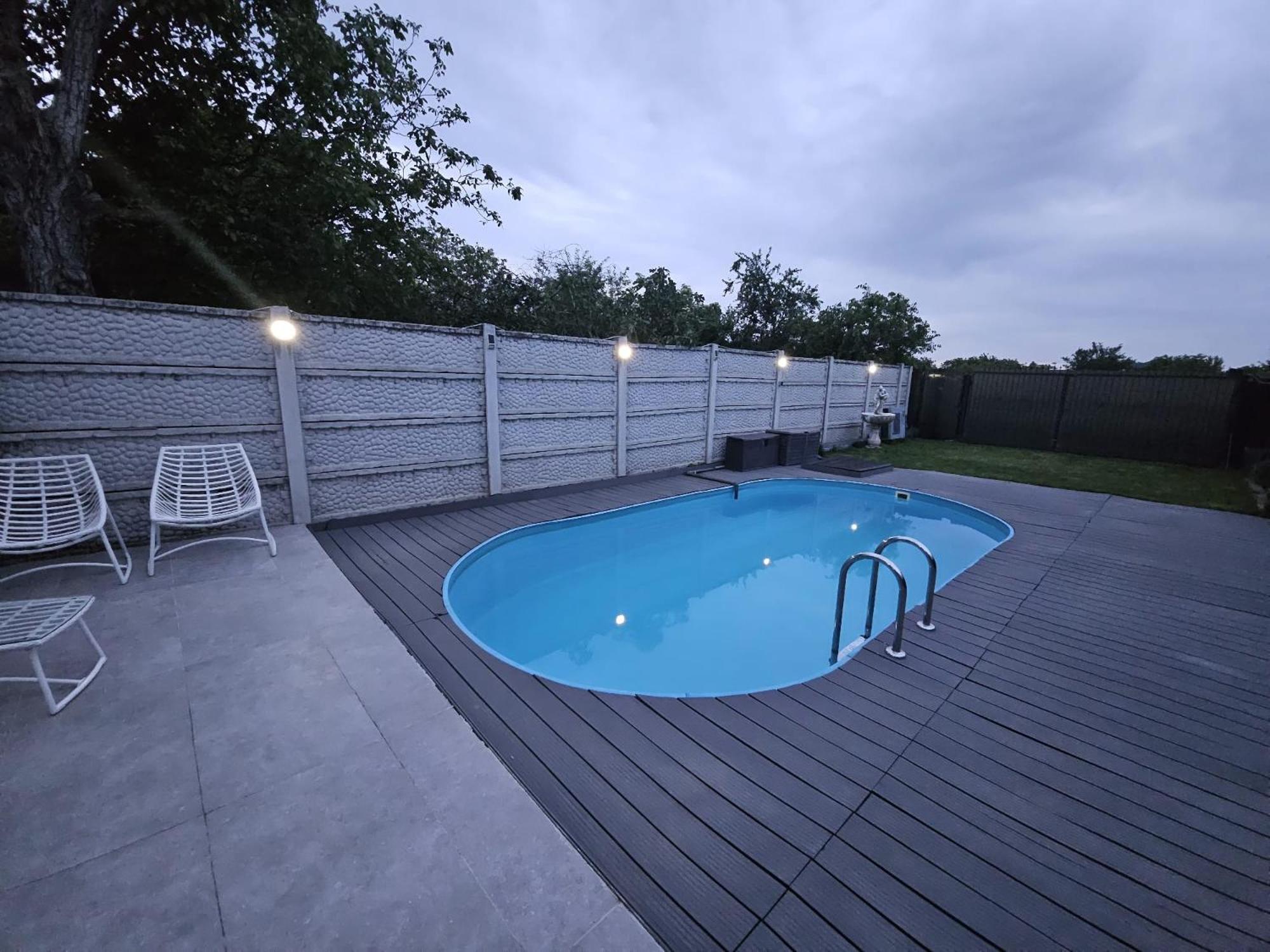 Morii Lake Pool Villa Bukareszt Zewnętrze zdjęcie